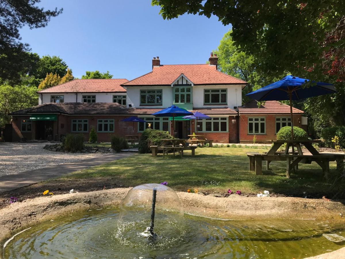 เลอ ชาโตว์ Bed & Breakfast Cadnam ห้อง รูปภาพ